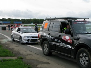 Surfa's car towed by Darin