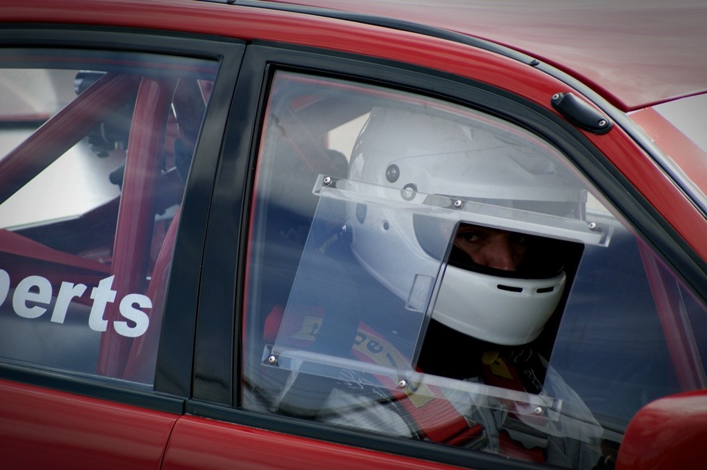 Ian Roberts Car 33 Euro Saloons 2011 Donington